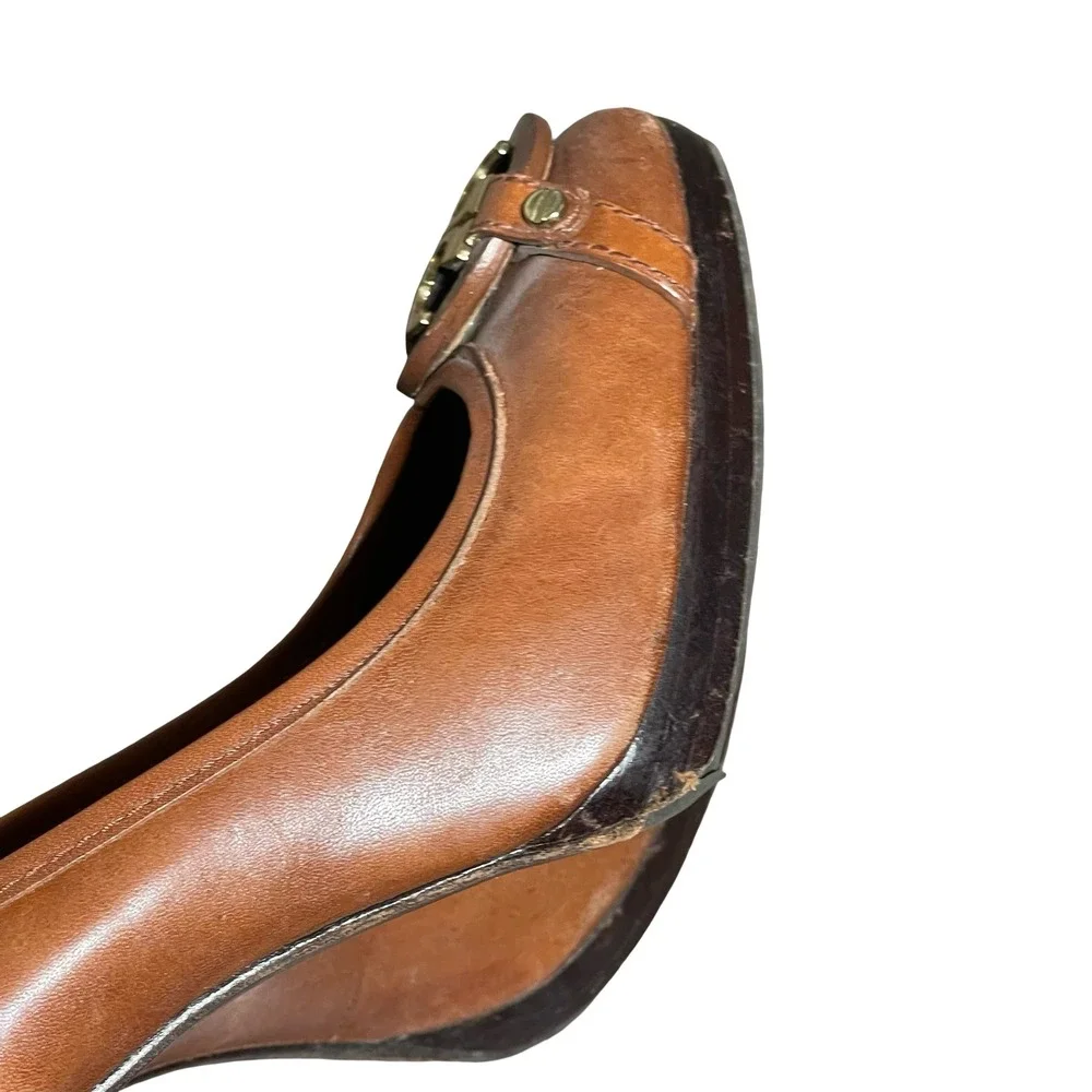 Tory Burch Sally Tan Leather Wedge Pumps Gold Reva Logo Medallion Size 8.5M